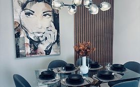Diana Residence